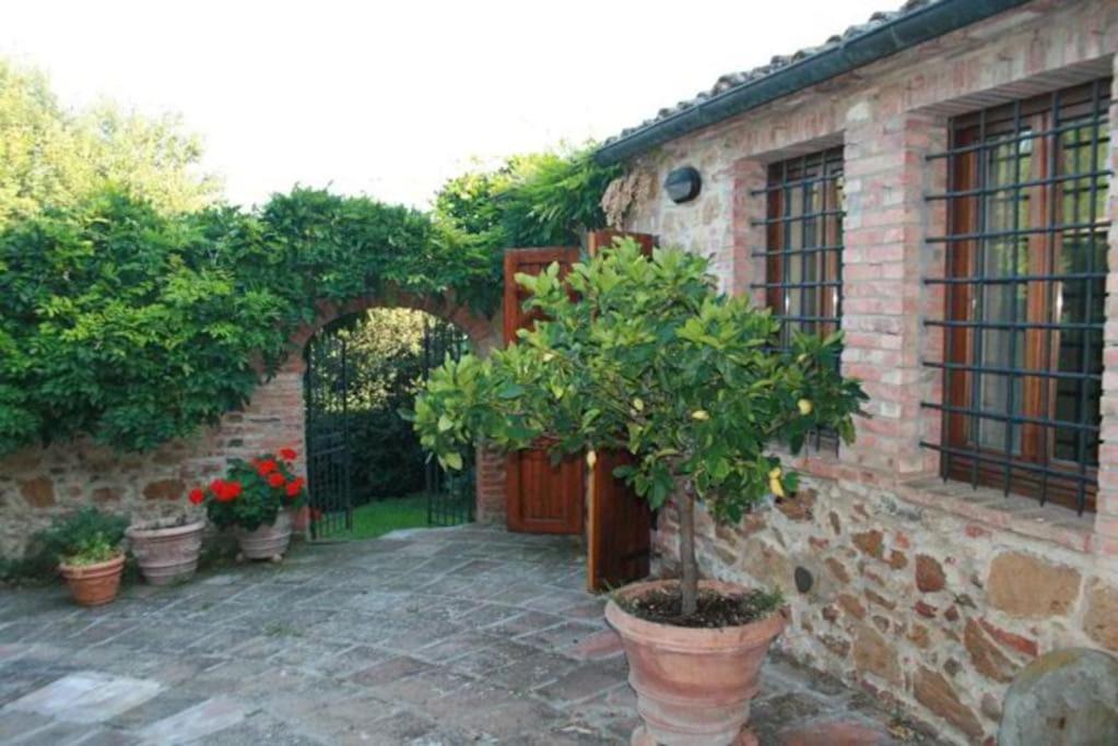 페트리그나노 Podere Gli Oppi Toscana 빌라 외부 사진